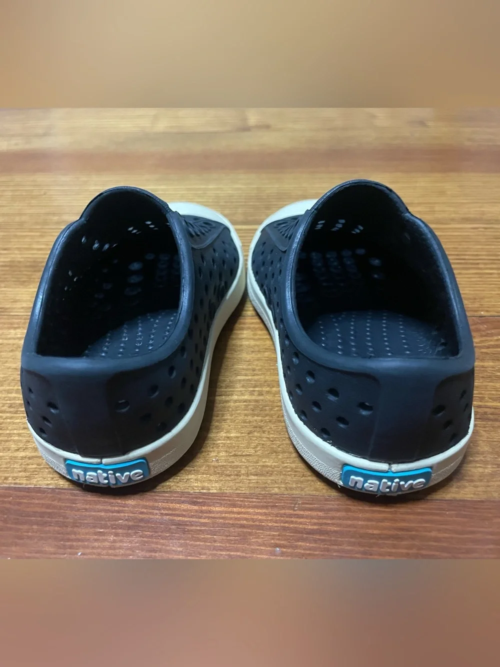 Native Shoes Jefferson Slip On Water Shoes in Black  Size 5